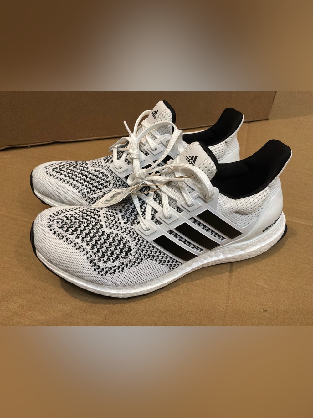 adidas Ultra Boost 1.0 Cloud-White/Core-Black Running Shoes JR1987 Men’s Sz 9.5